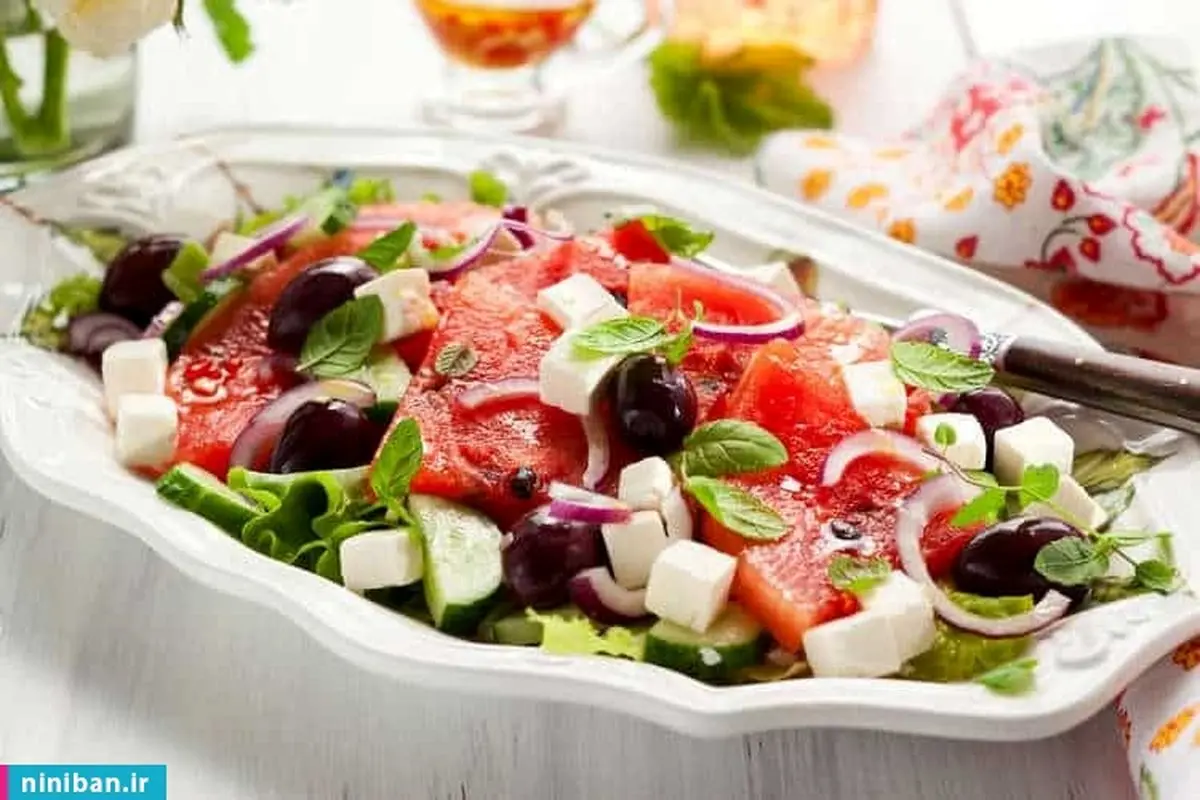 سالاد هندوانه و پنیر فتا