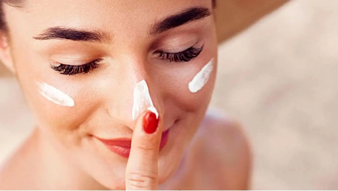 چگونه بهترین ضد آفتاب پوست چرب را انتخاب کنیم؟