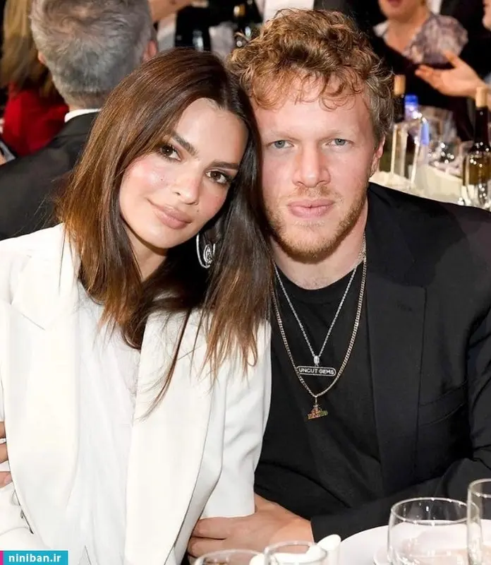 درخواست طلاق امیلی راتایکوفسکی