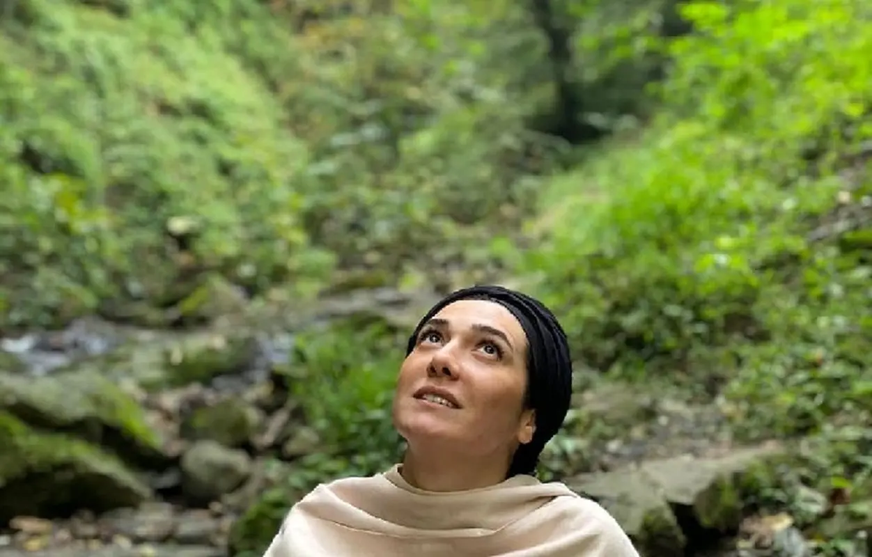 تصویر متفاوت یوگای خانم بازیگر پرحاشیه در دل کوه