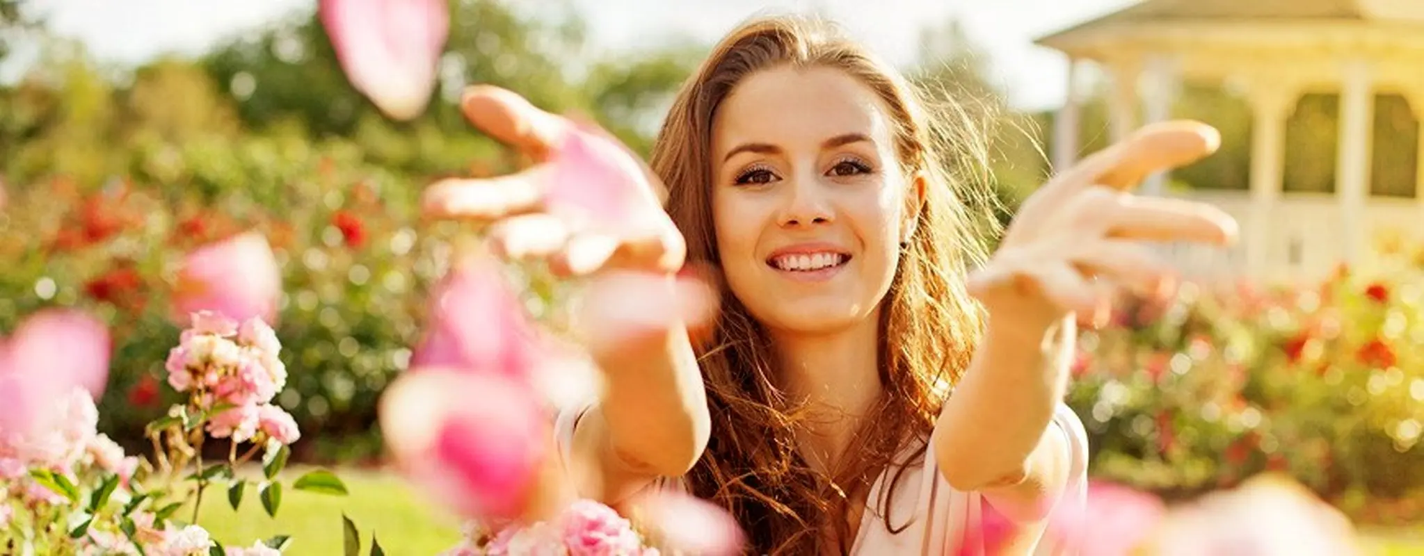 فال روزانه شخصی پنجشنبه ۲۴ آذر برای زنانی که چراغِ راه هستند!