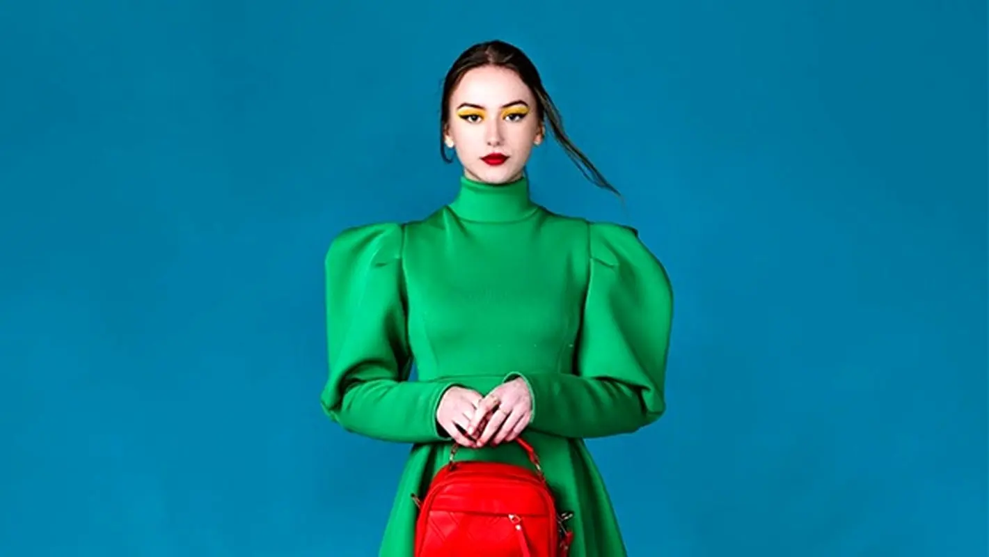 شب یلدا چی بپوشیم؟ (راهنمای انتخاب استایل یلدا 1401)