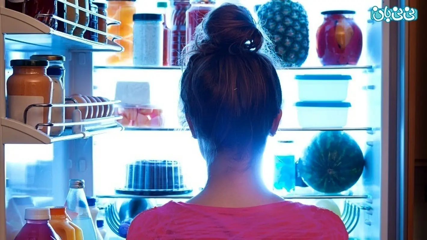 علت گرسنگی نیمه شب چیست؟ پاتَکِ شبانه به یخچال