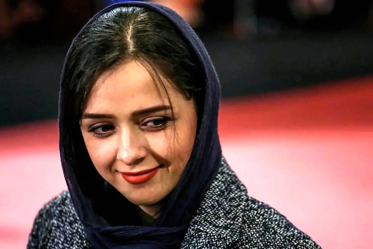 ادامه اعتراض هنرمندان و تجمع مقابل زندان اوین