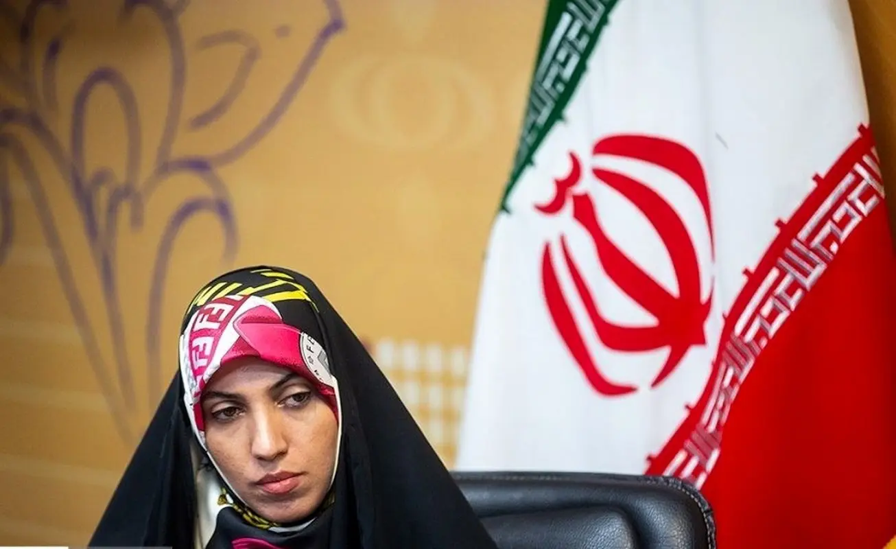 توئیت خبرنگار جنجالی، داد رسانه اصولگرا را هم درآورد