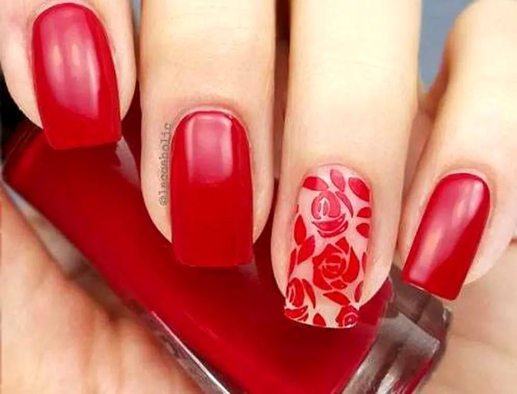 ناخن هاتو با رنگ سال ست کن/ ترند ناخن 2023