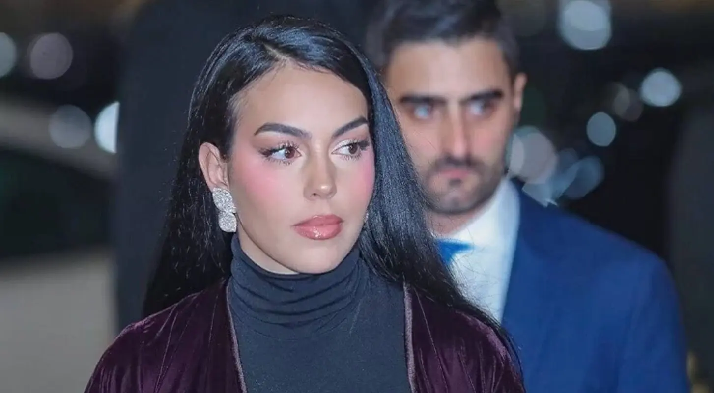 عکس/ خشم نامزد کریس رونالدو از گرم گرفتن او با مجری زن عرب!