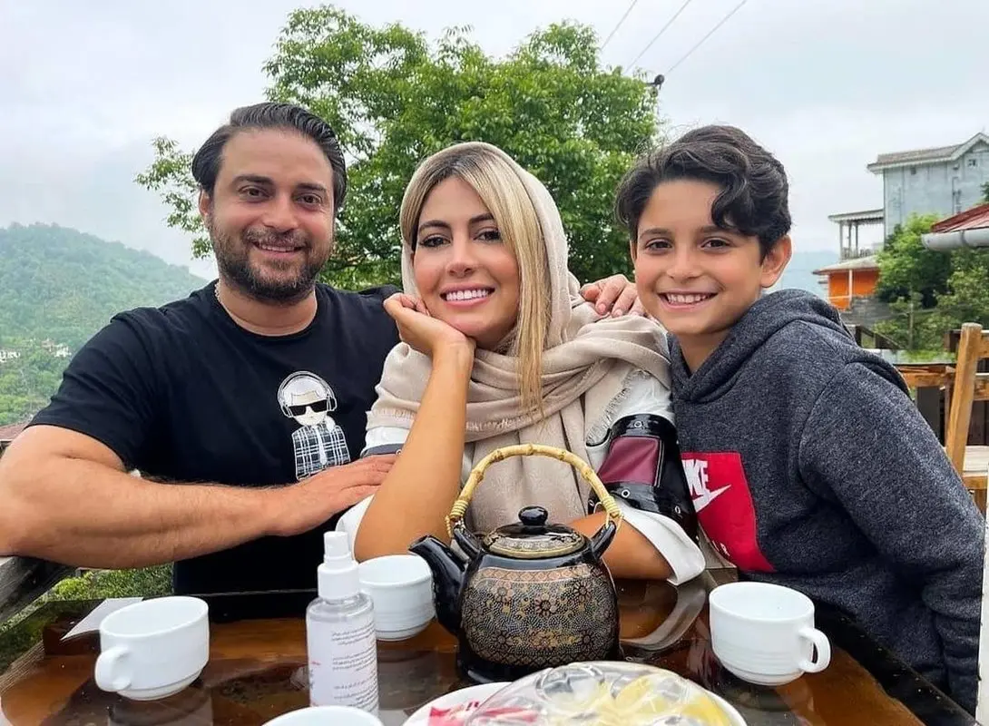 خواننده معروف پاپ ممنوع‌الخروج شد
