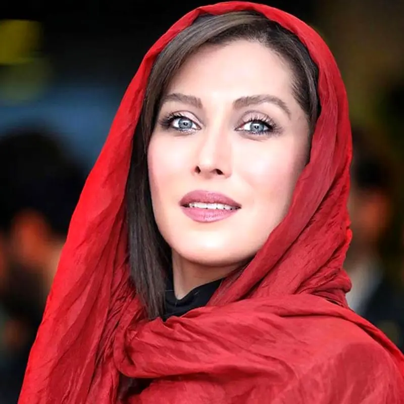 آزاده صمدی و مهتاب کرامتی احضار شدند؟