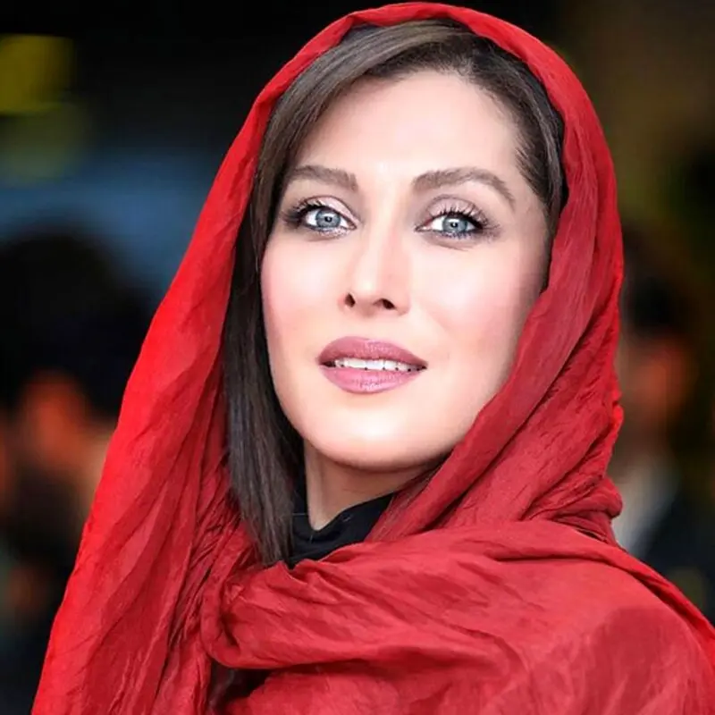 آزاده صمدی و مهتاب کرامتی احضار شدند؟