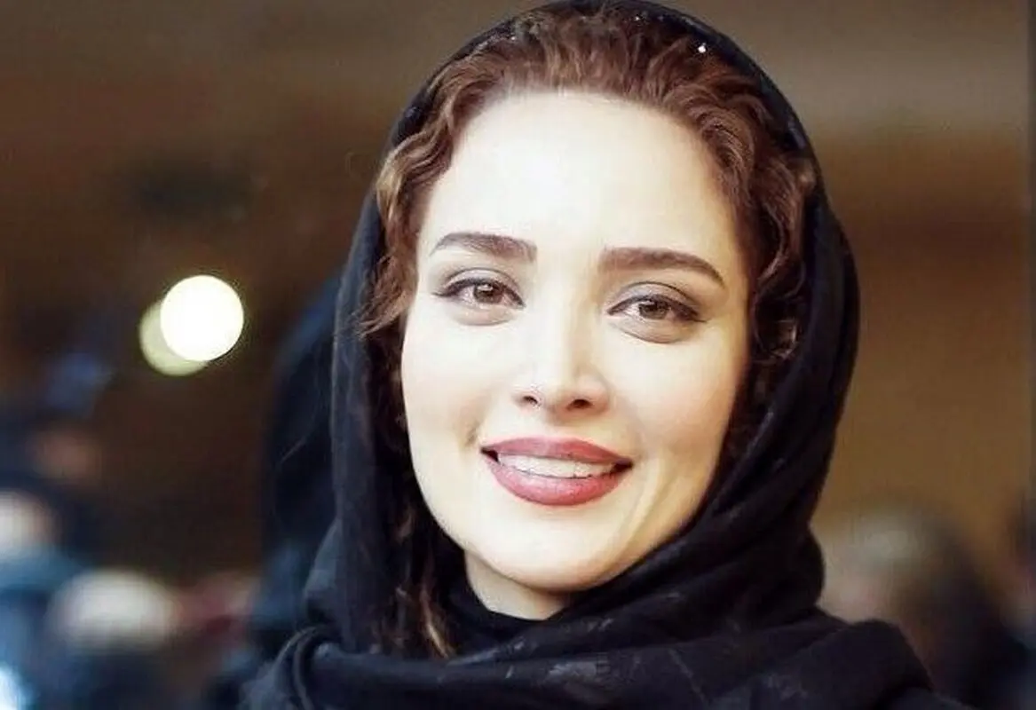 بهنوش طباطبایی با لباس و برقع اماراتی غوغا کرد! + عکس