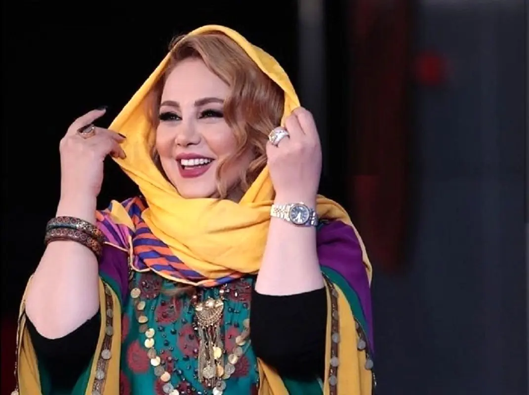 کیک تولد خانم بازیگر از ورقه های طلا/ مقایسه کیک تولد بهنوش بختیاری و ملکه انگلیس!