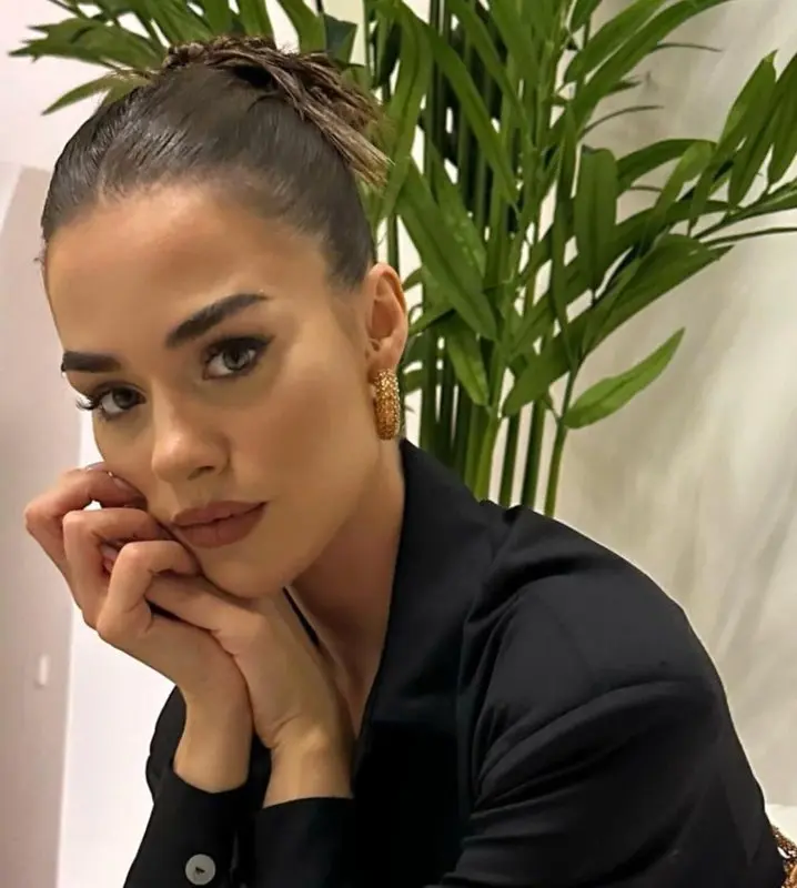 دروغ خانم بازیگر درباره عمل های زیبایی لو رفت!