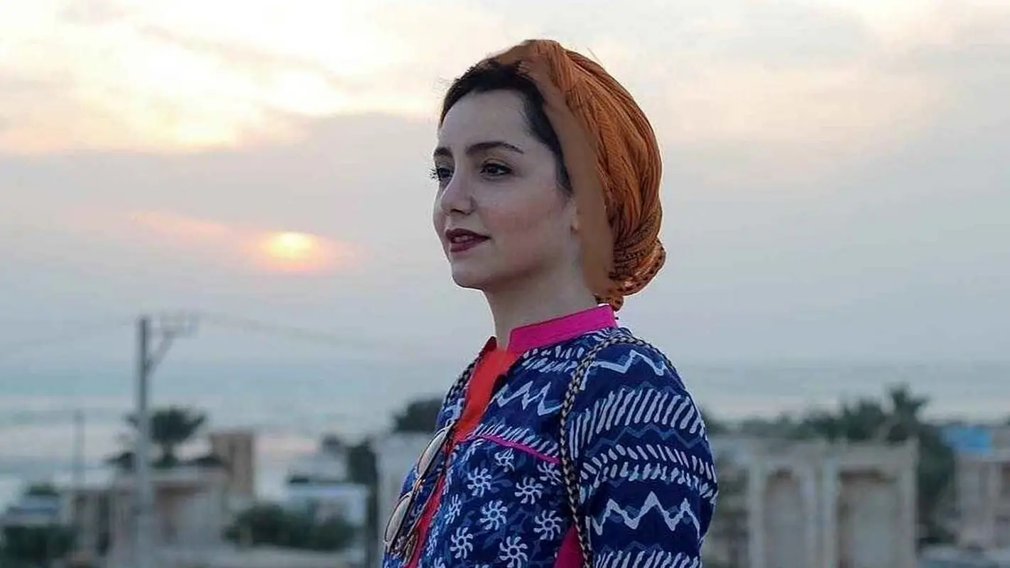 عکس دورهمی دوستانه خانم های بازیگر در کافه 