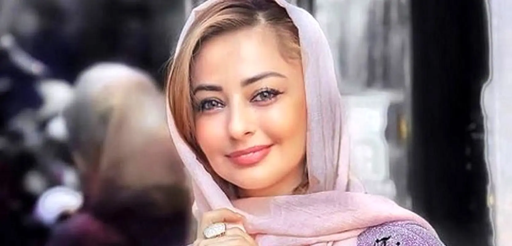 نفیسه روشن مهاجرت کرد؟ / خداحافظی خانم بازیگر در فرودگاه!