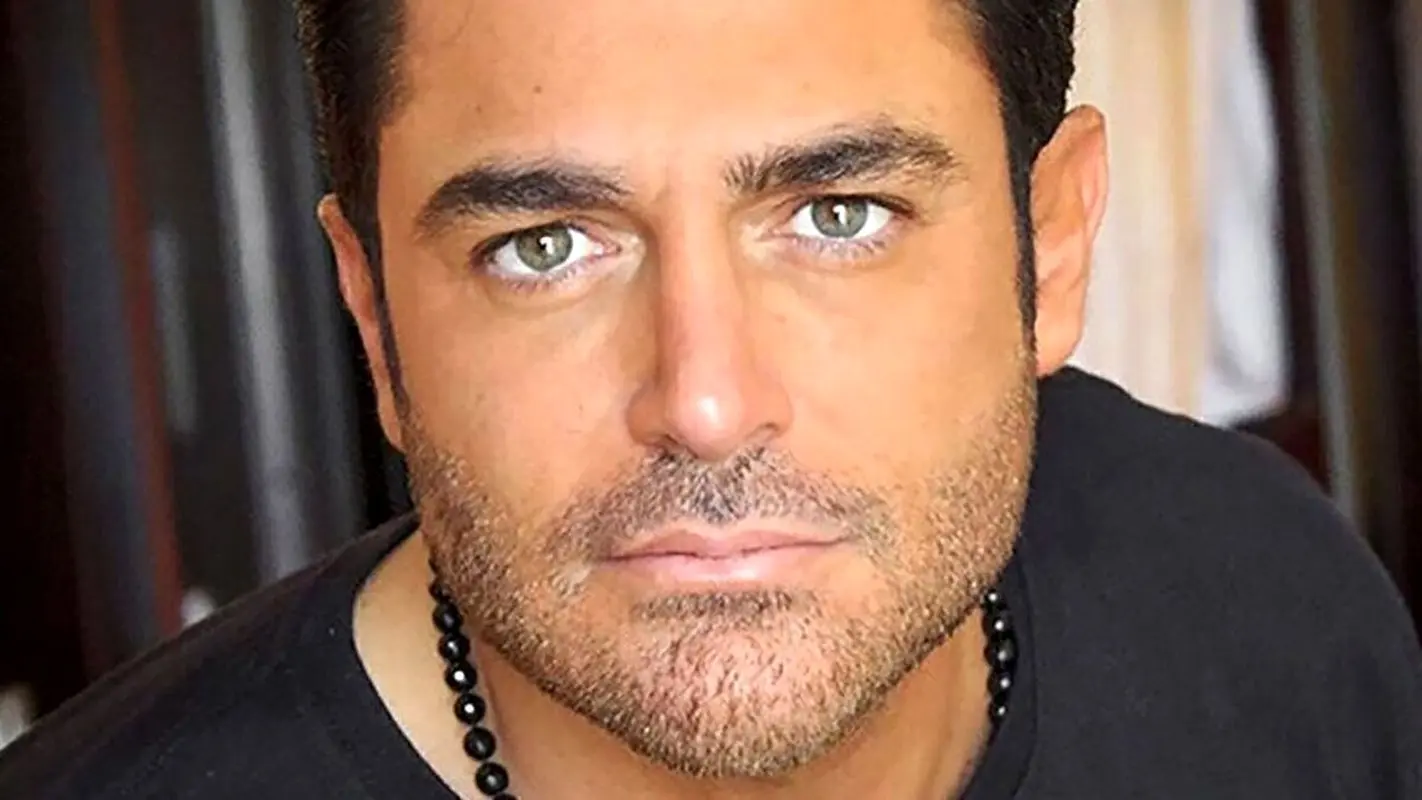 عکس لو رفته از صمیمت عجیب محمدرضا گلزار و شاکردوست در یک باشگاه!