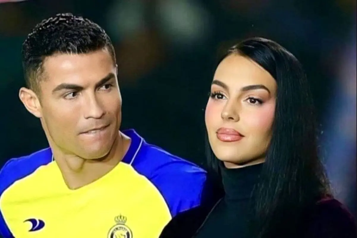 ازدواج مخفیانه رونالدو و جورجینا رودریگز لو رفت / جورجینا عکس حلقه نامزدی اش را پخش کرد!