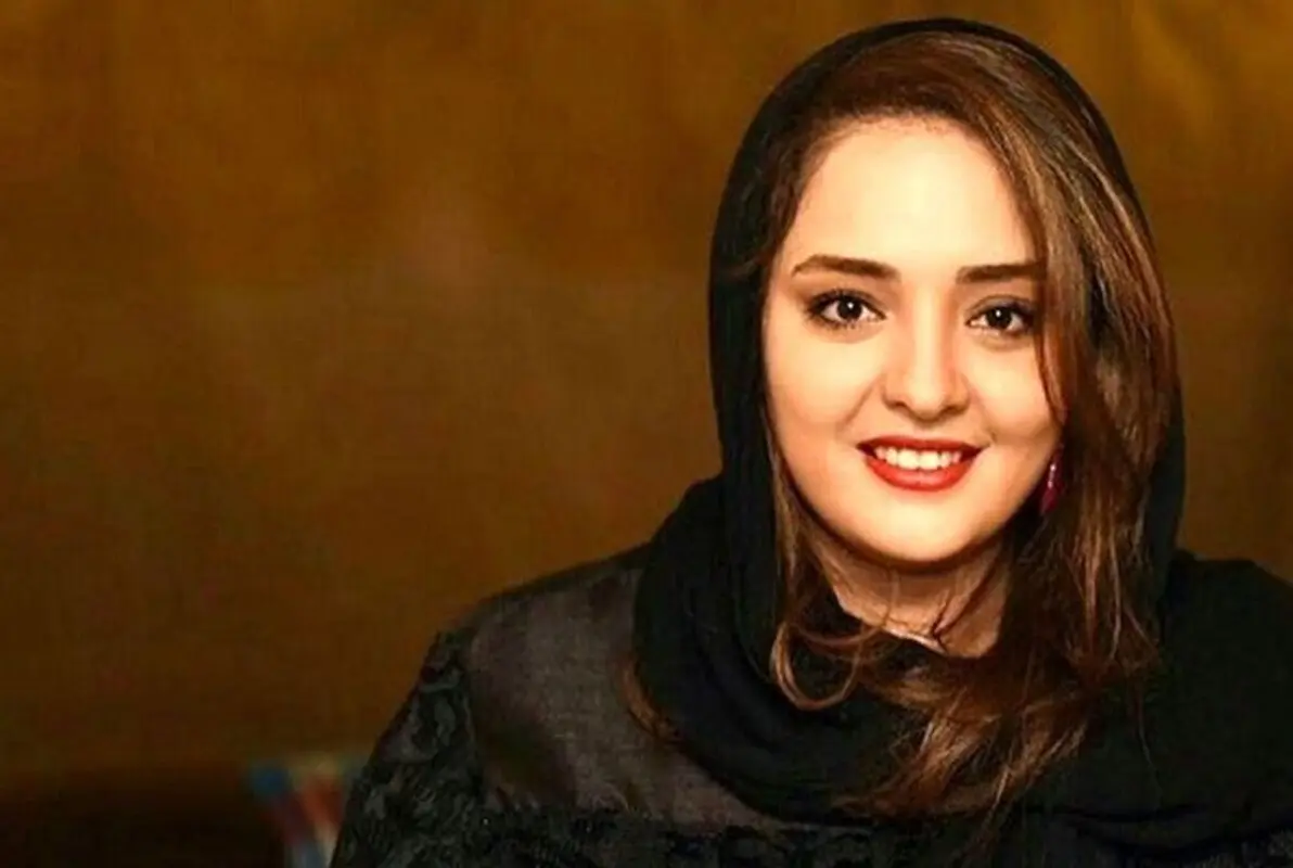 عکس لو رفته نرگس محمدی در خیابان‌ های ترکیه/ سر و وضع باور نکردنی خانم بازیگر!