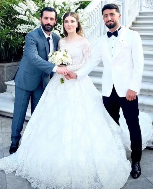 اولین تصاویر از عروسی فوتبالیست تیم ملی با خانم مدل ترک + عکس