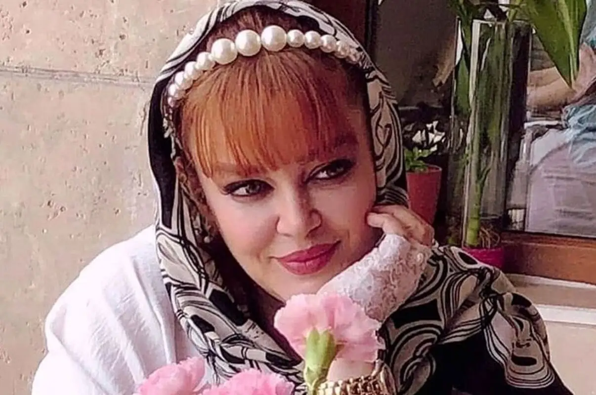 کت‌وشلوار زنانه شیک بهاره رهنما / لباسی که فقط برای خانم بازیگر طراحی شد! + عکس