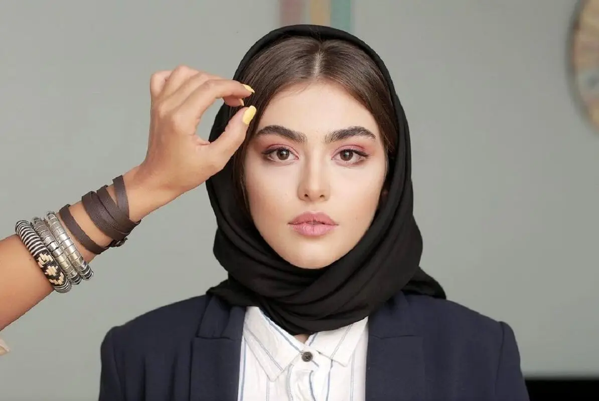 بازهم ریحانه پارسا عکسی با پوشش متفاوت منتشر کرد!