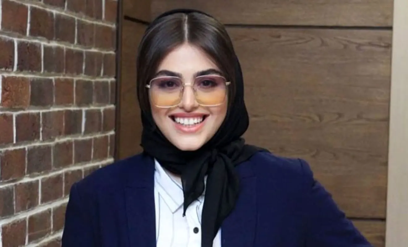 ریحانه پارسا در بهترین سالن زیبایی ترکیه/ غوغای سرووضع جدیدش! + عکس