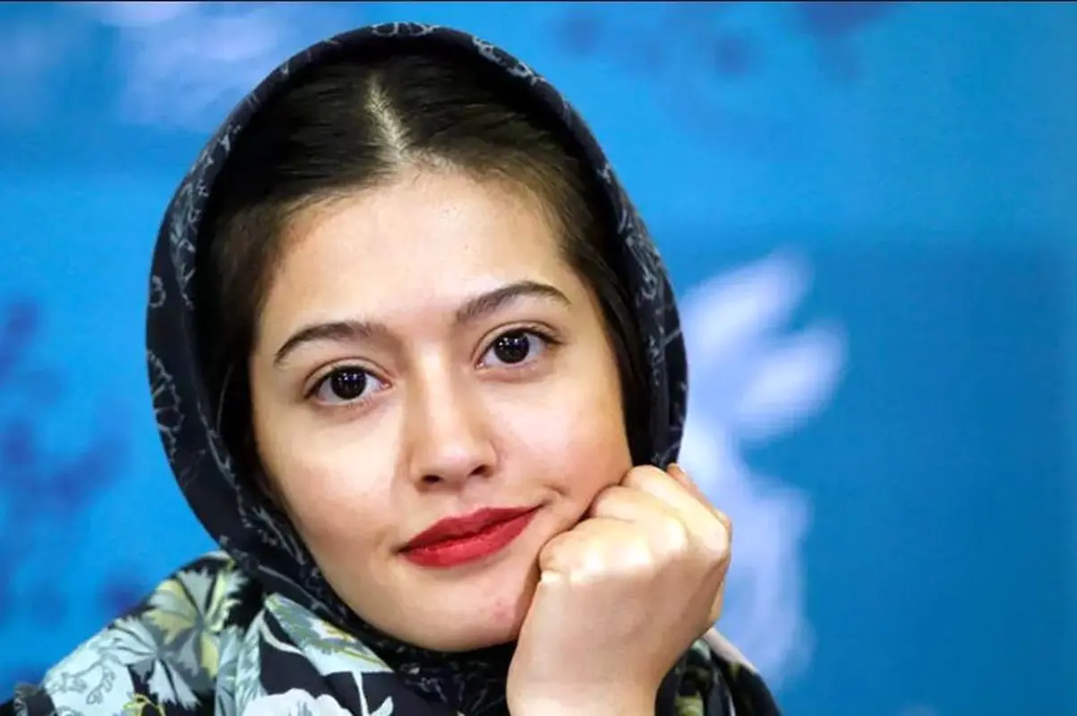 کادوی خاص تولد پردیس احمدیه / خانم بازیگر ۳۱ ساله شد! + عکس