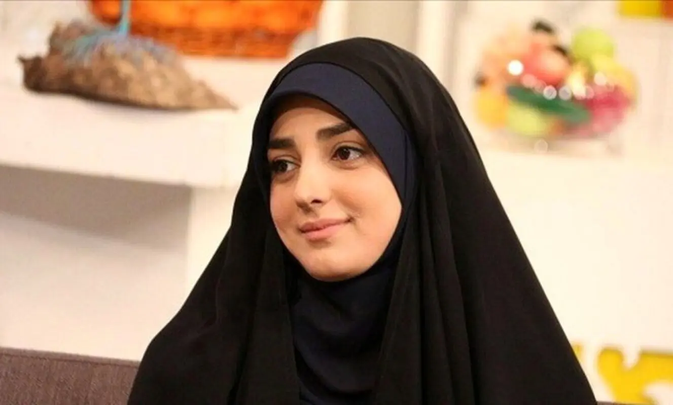 استایل متفاوت خانم مجری محجبه در جشن تولد خصوصی