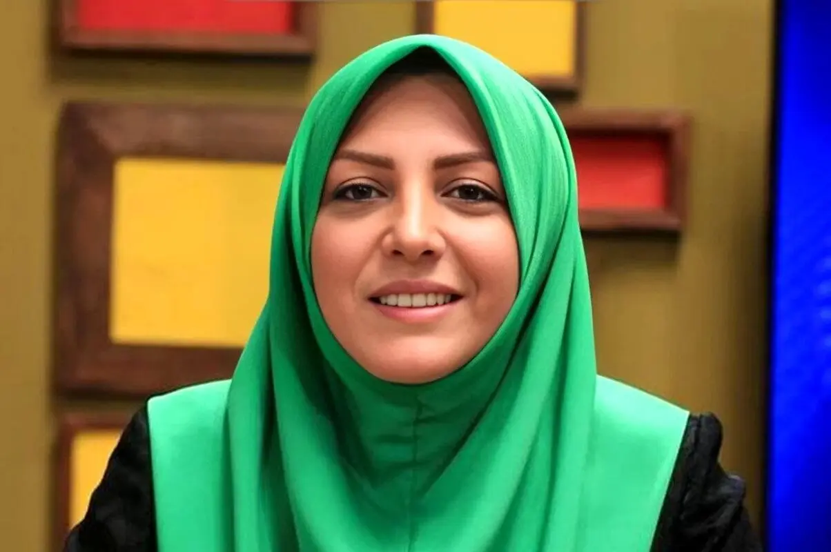 عکس لو رفته از دورهمی مجریان صداوسیما / چهره‌های واقعی خارج از قاب تلویزیون!