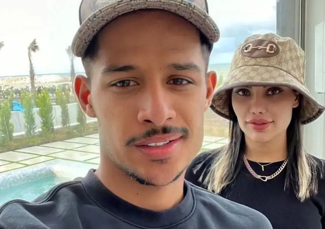 تیپ تابستونی ستاره معصومی با شومیز صورتی / عینک آفتابی خاص مهدی قائدی! + عکس