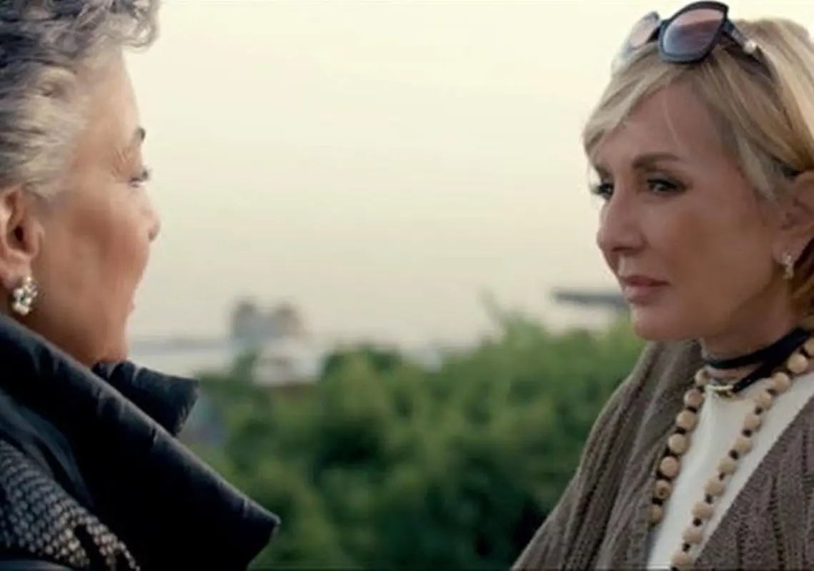 گوگوش و خواهرش در یک قاب / تفاوت چهره‌ای که باور نمی‌کنید! + عکس