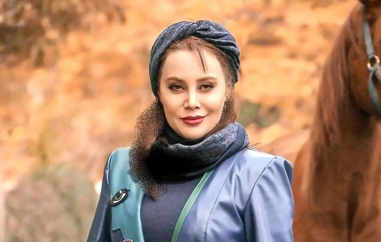 تیپ قرمز رنگ آرام جعفری حسابی سوژه شد + عکس