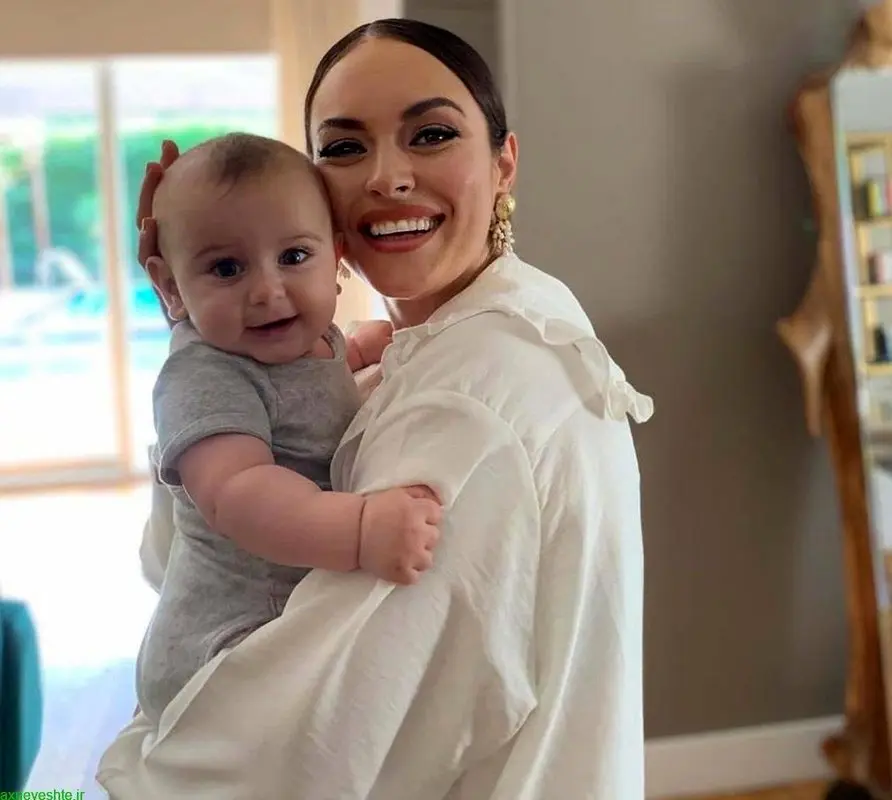 تصاویر جشن تعیین جنسیت فرزند بازیگر مشهور ترک لو رفت/ استایل بارداری جذاب!