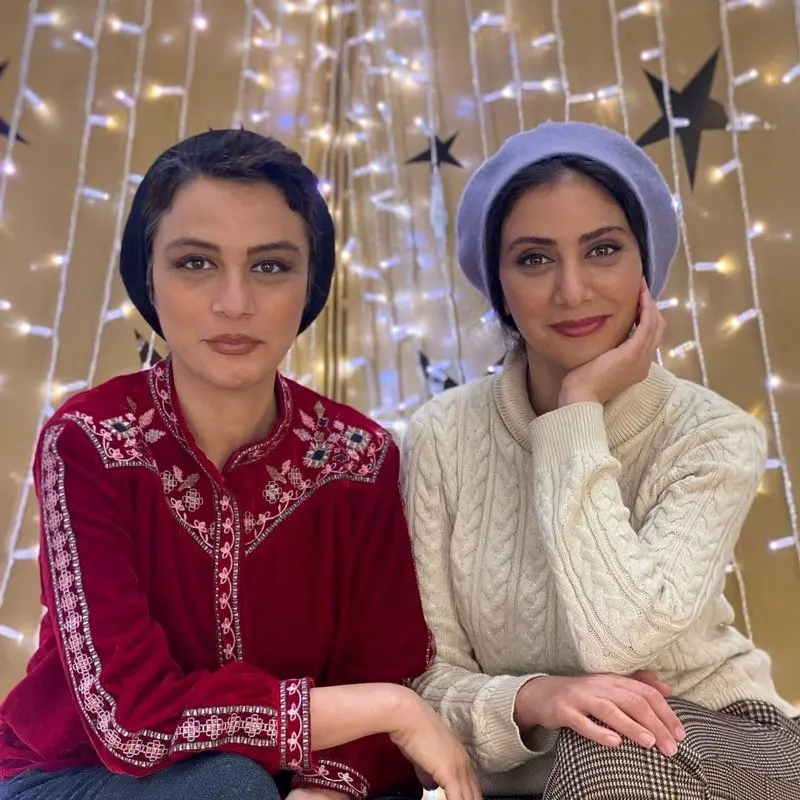 عکس اروپاگردی خواهران فرجاد منتشر شد/ چهره زیبای خانم بازیگر بعد سرطان