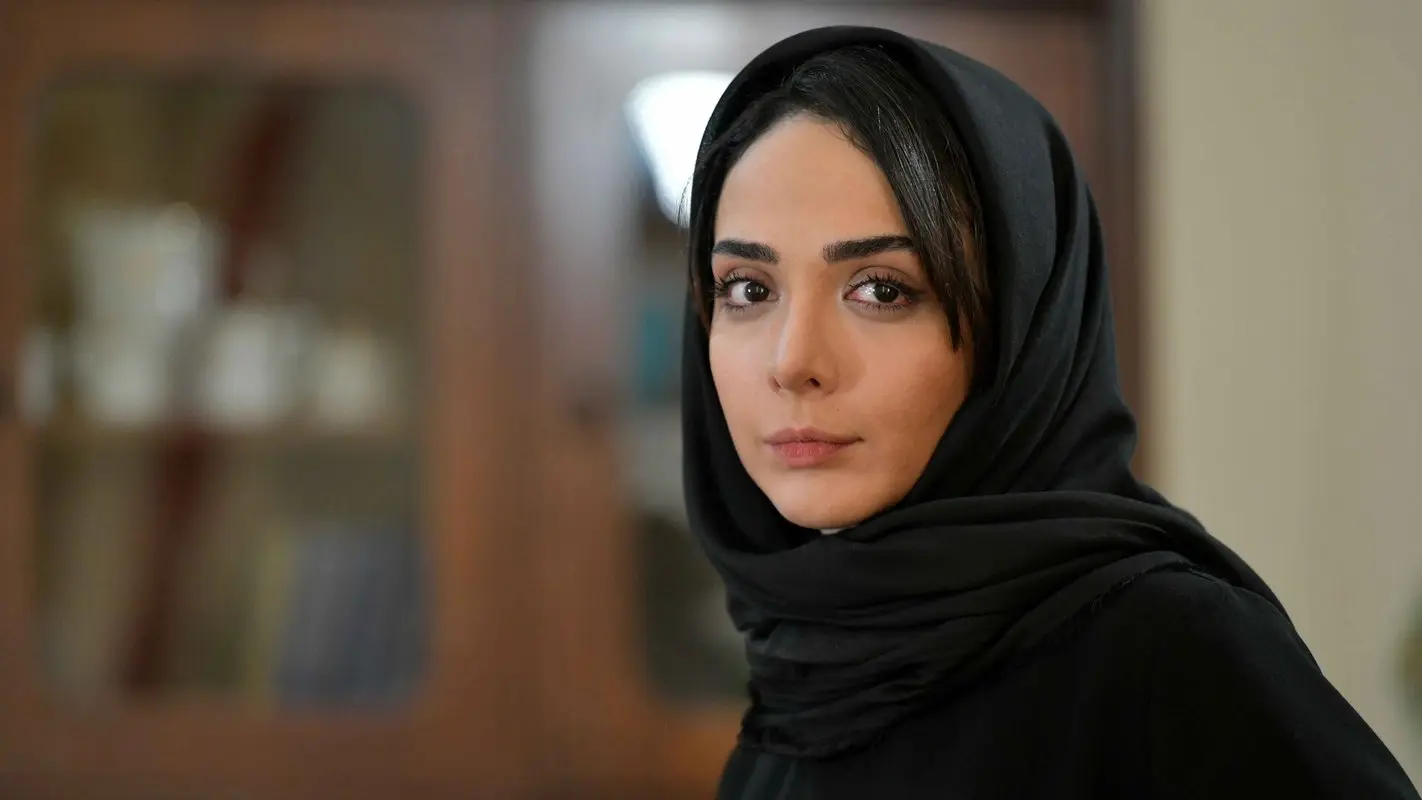 اولین عکس از همسر خانم بازیگر لو رفت/ پیام عاشقانه خانم بازیگر برای همسرش