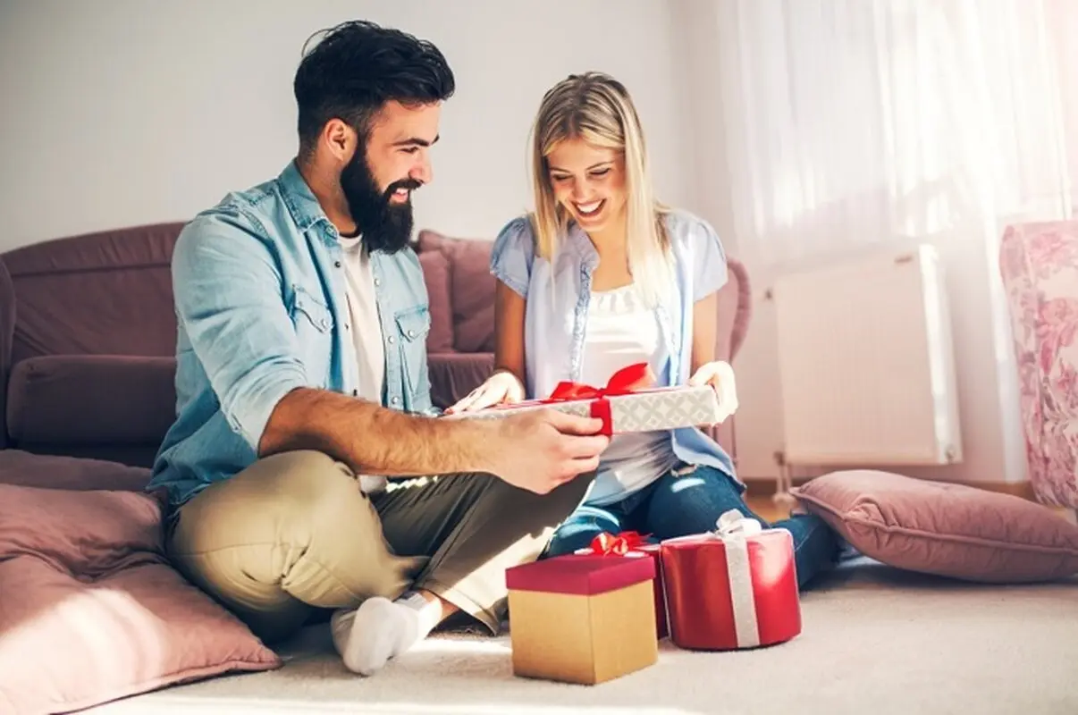 کادوی ولنتاین برای خانم‌ها چی بخریم؟