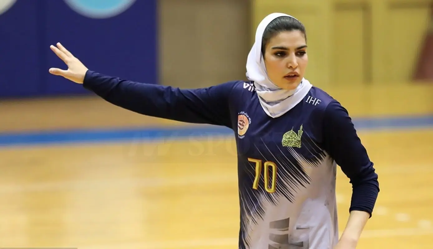 بازیکن تیم ملی هندبال زنان ممنوع‌الخروج شد!