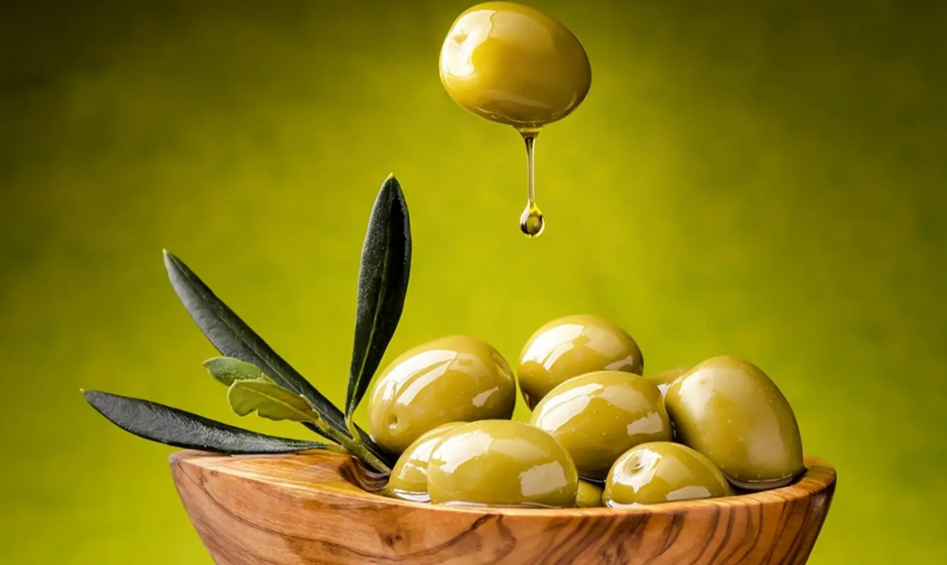 با ماساژ شکم با این روغن، لاغر شوید!