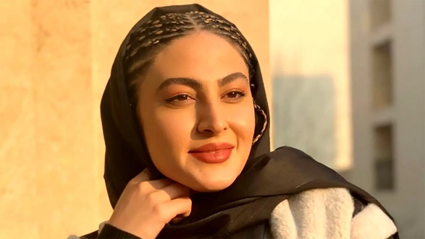 عکس خانم بازیگر با آرایش غلیظی که کسی انتظارش را نداشت!