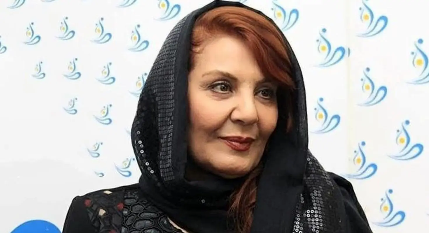 تصویری عجیب از میکاپ عروس خانم بازیگر مسن!