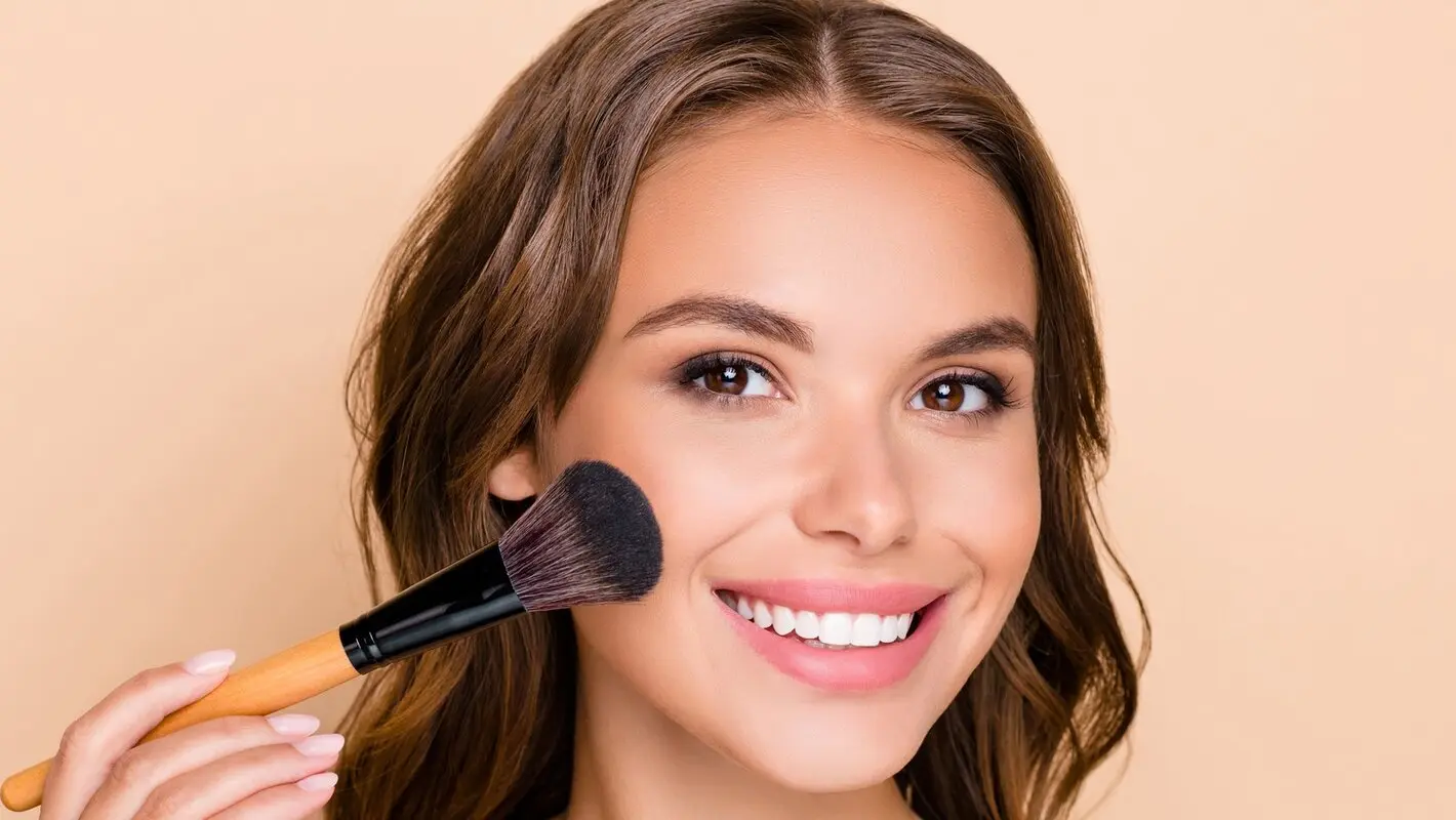 آموزش رژگونه زدن باتوجه به فرم صورت