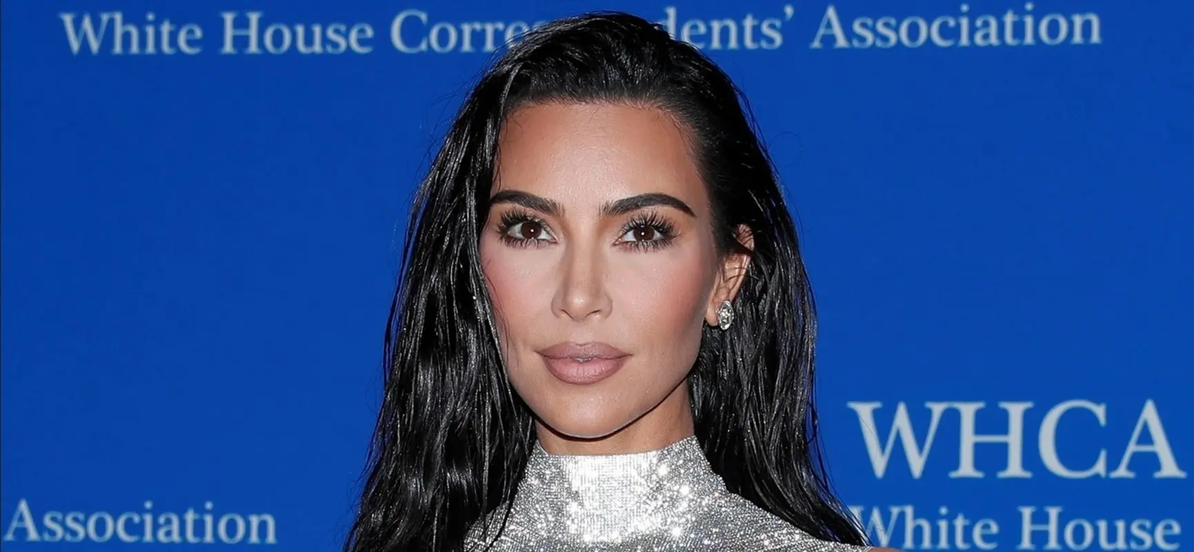 کارداشیان‌ها از فروش لباس‌های دسته دومشان هم پول درمی‌آورند!