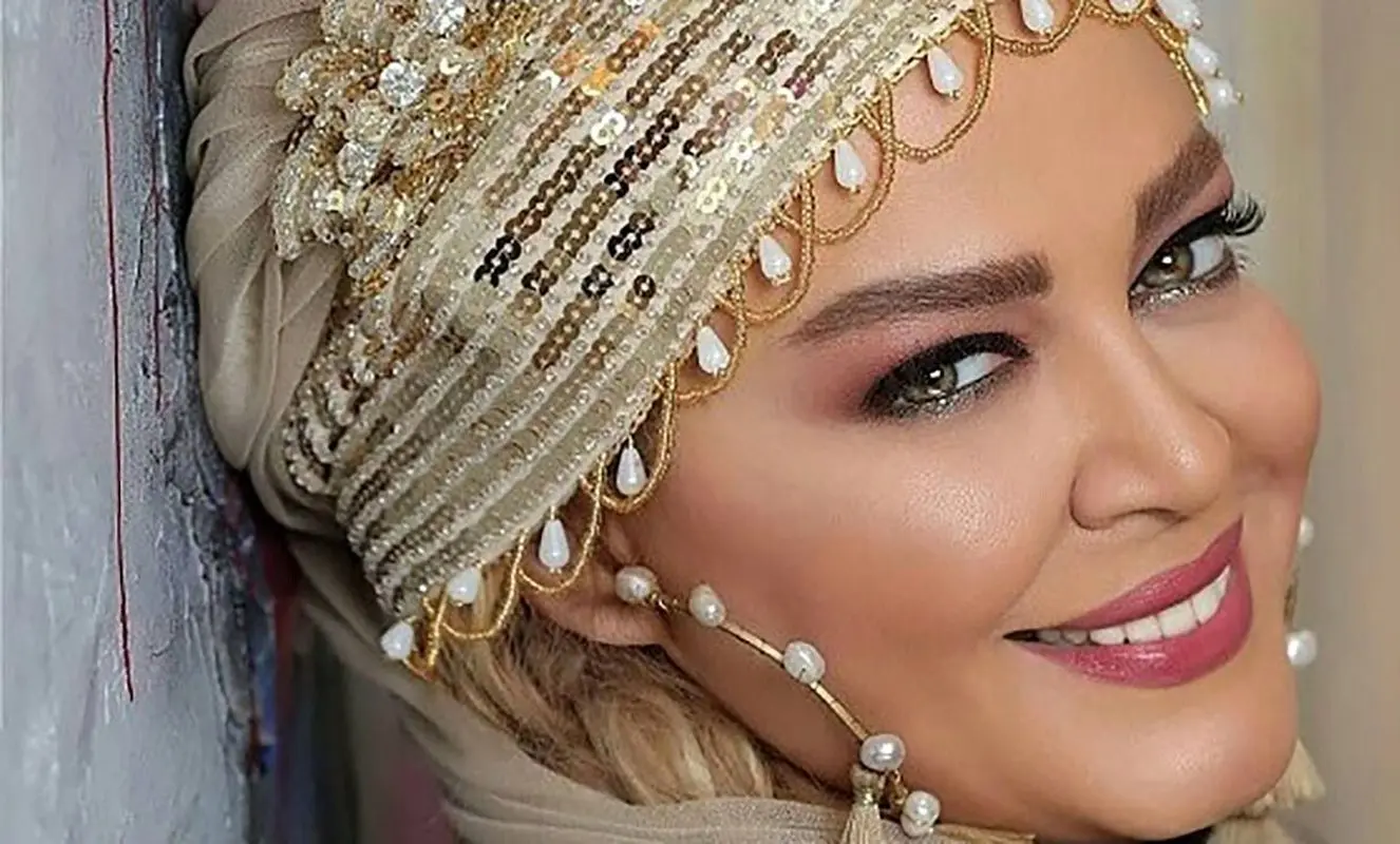 استایل جنجالی تازه از بهاره رهنما این بار با حوله حمام!