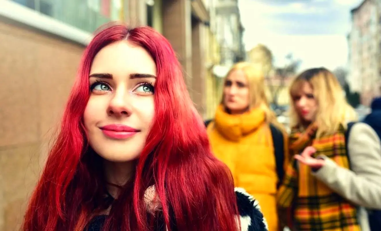 با افراد حسود چگونه برخورد کنیم؟