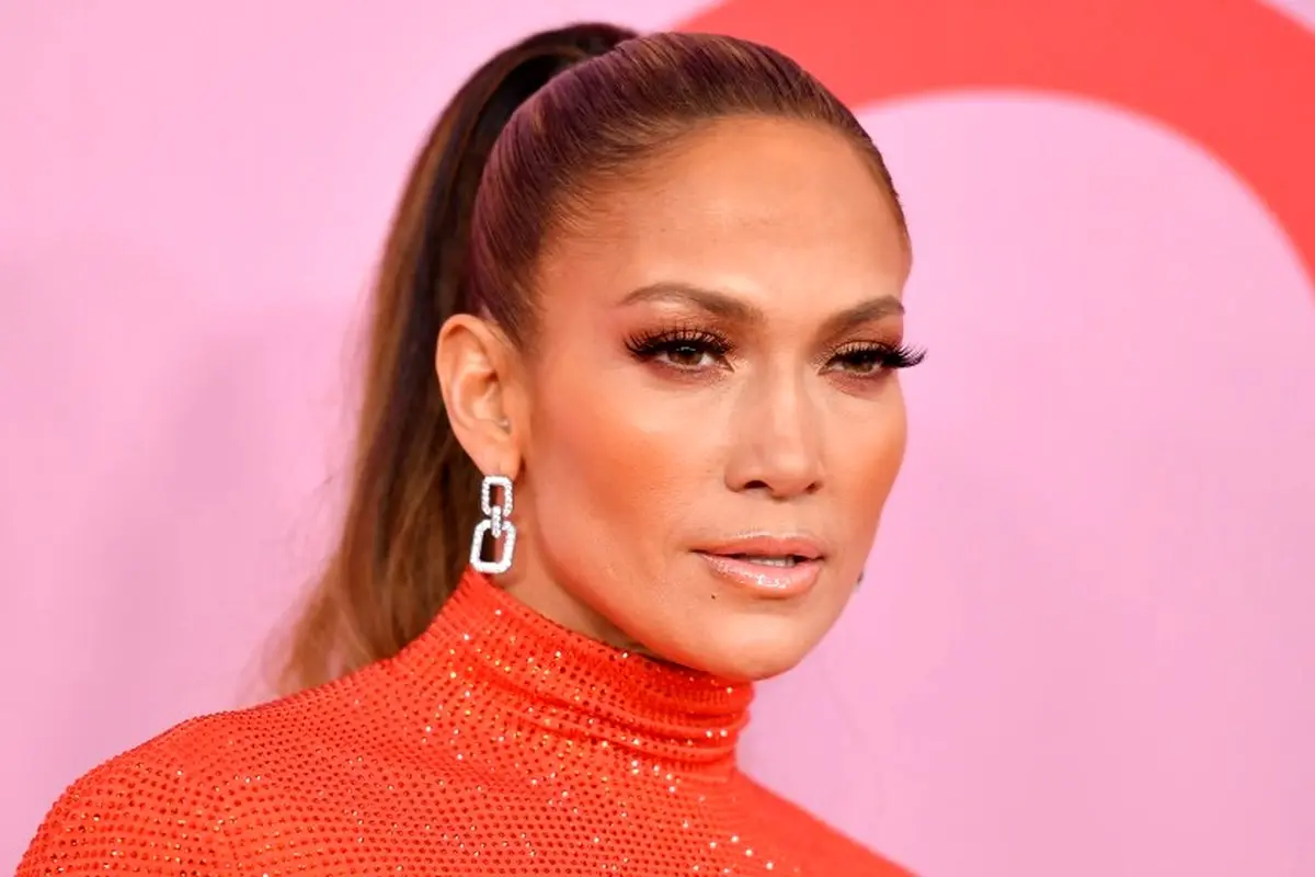 نگاهی به استایل های منحصر به فرد جی لو که نشان می دهند همیشه صاحب سبک بوده