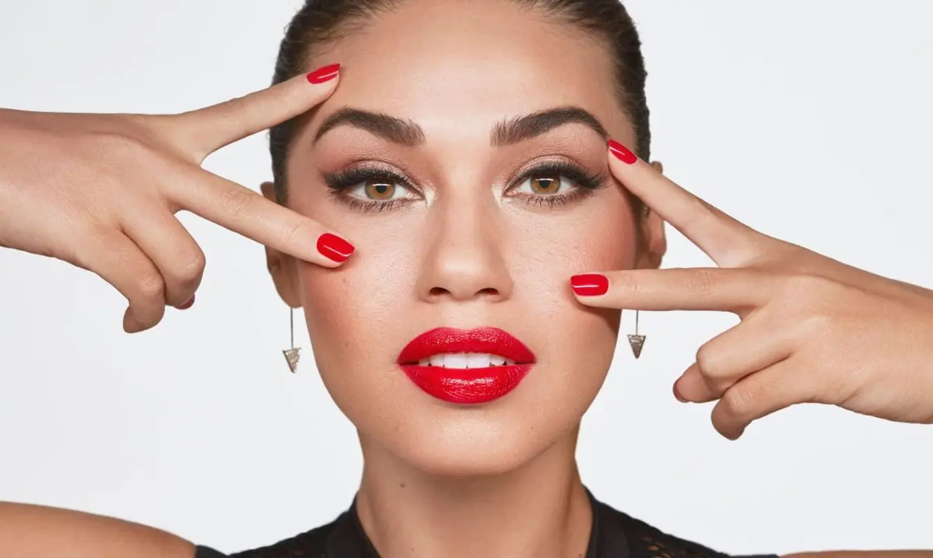 ۵ رژ لب جذاب تابستانه؛ چه رژ لبی برای آرایش تابستانه مناسب است؟