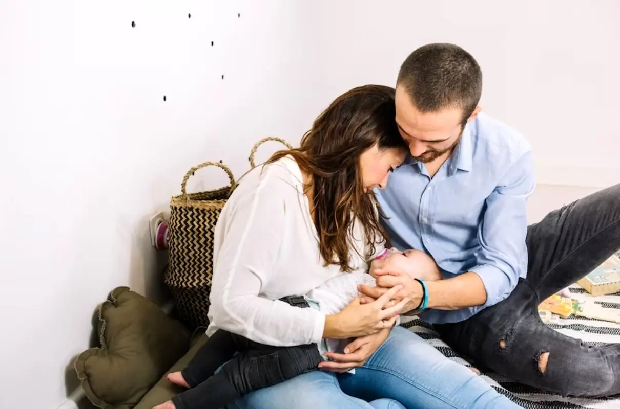 نقش مردان در کاهش افسردگیهای پس از زایمان همسران