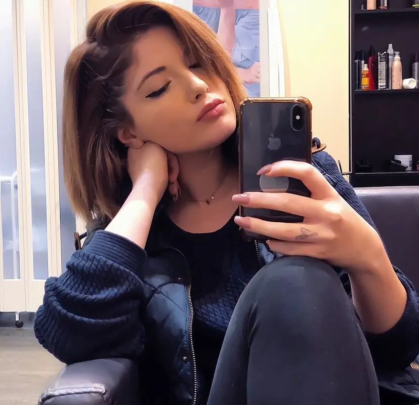 خانم خواننده با انتشار عکسی خبر از ازدواجش داد