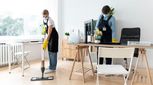 نظافت منزل و نظافت راه پله با نظافتچی های شرکت خدماتی پاک رویال