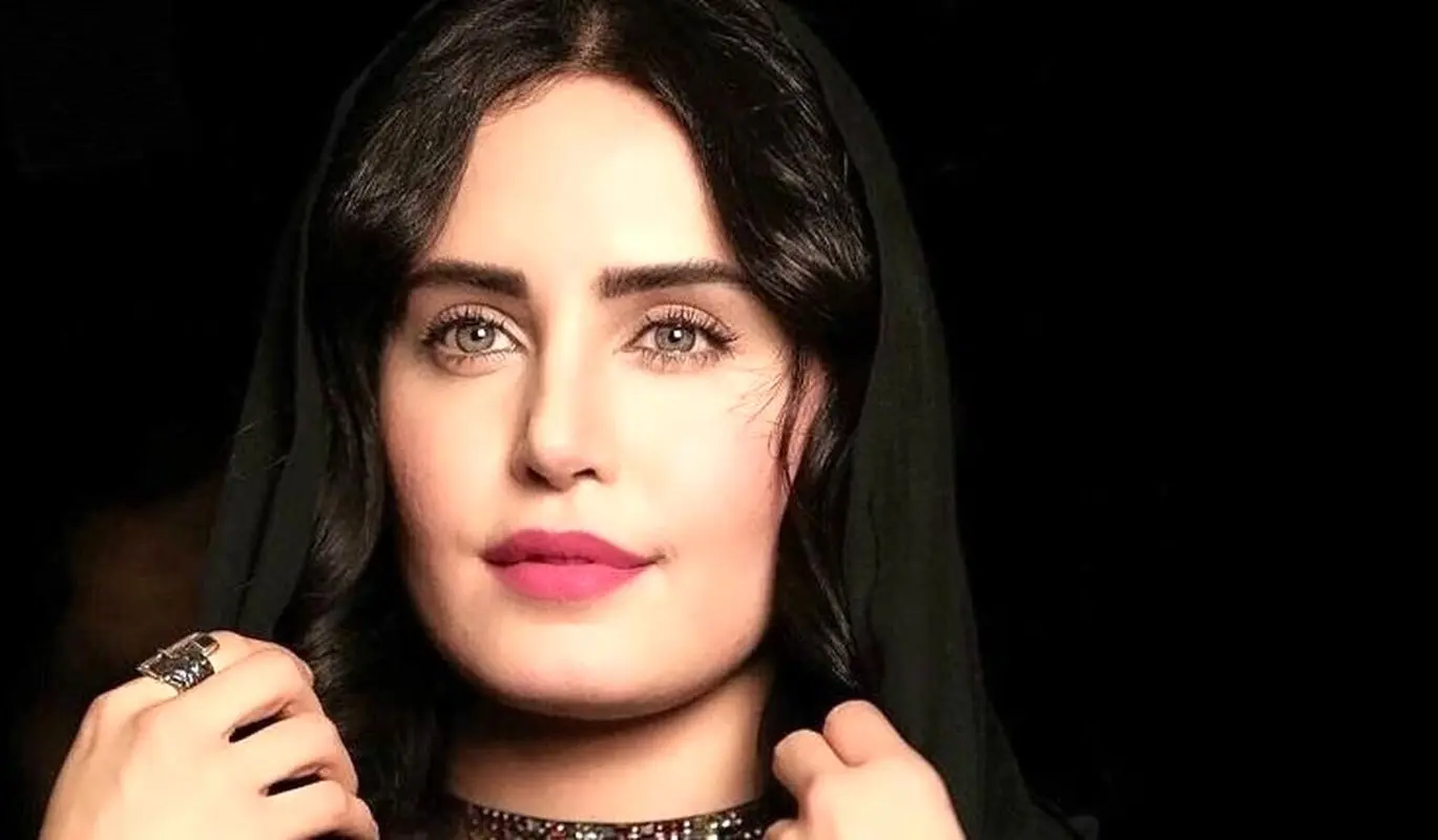 آیا الناز شاکردوست ترنس است؟ واکنش خانم بازیگر به سوال هواداران!